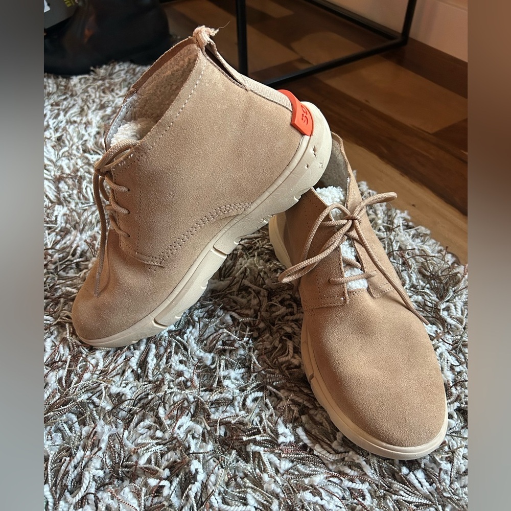 Sorel Explorer II Drift Waterproof Boots in Tawny Buff Size 8.5